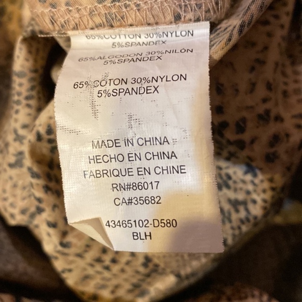 Bebe Y2K Snake Print Stretch Snap Front Top Animal Print - Picture 8 of 11